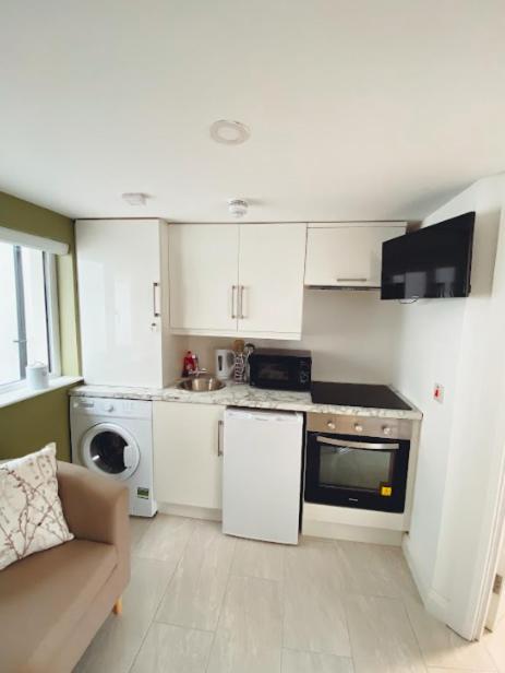 Station 36 Studio Apt Portstewart Esterno foto